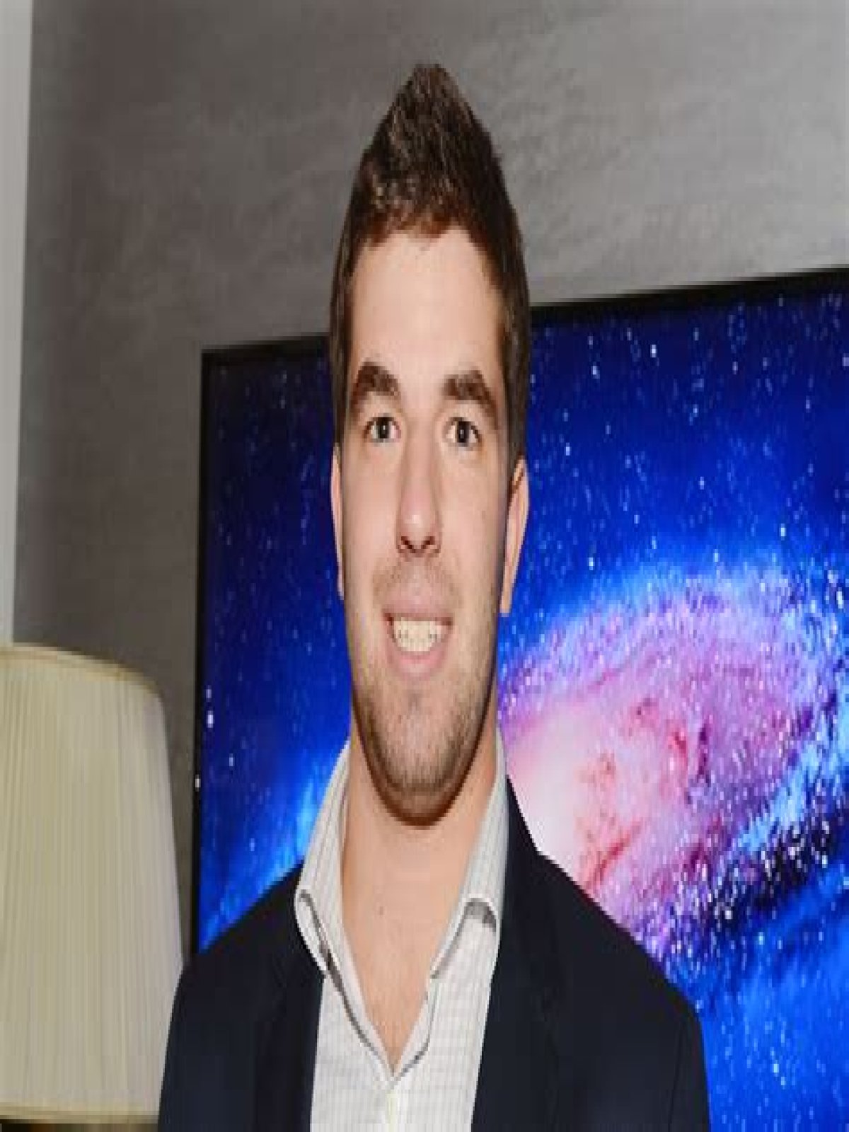 HTML